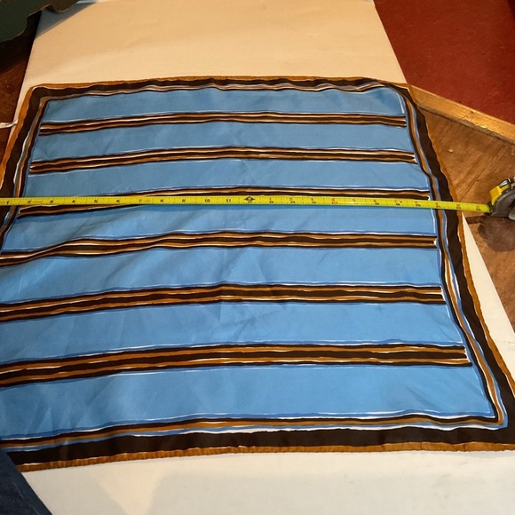 Vera Neumann Rare made in Japan Vintage scarf - Picture 8 of 8